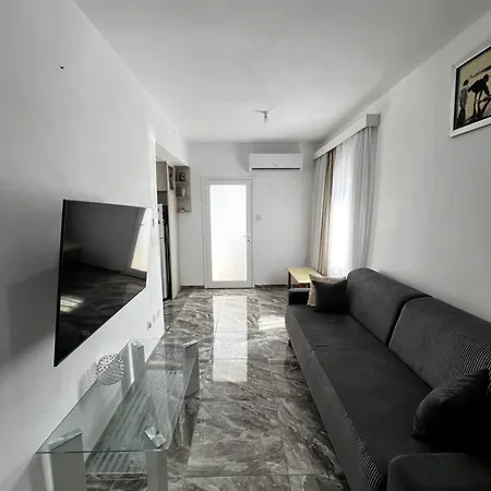 In The Heart Of Kato Apartment *